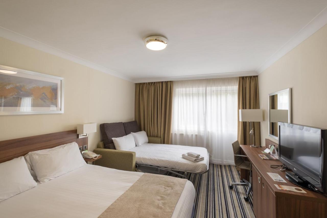 Holiday Inn Warrington By Ihg Екстериор снимка