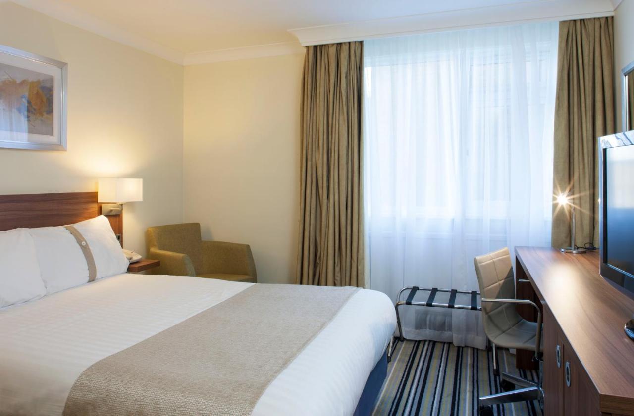 Holiday Inn Warrington By Ihg Екстериор снимка