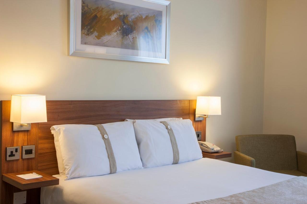 Holiday Inn Warrington By Ihg Екстериор снимка