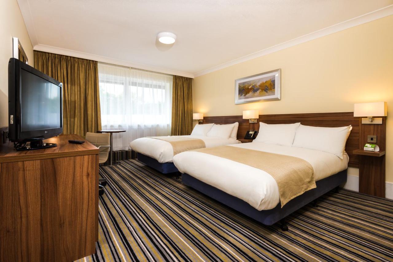 Holiday Inn Warrington By Ihg Екстериор снимка