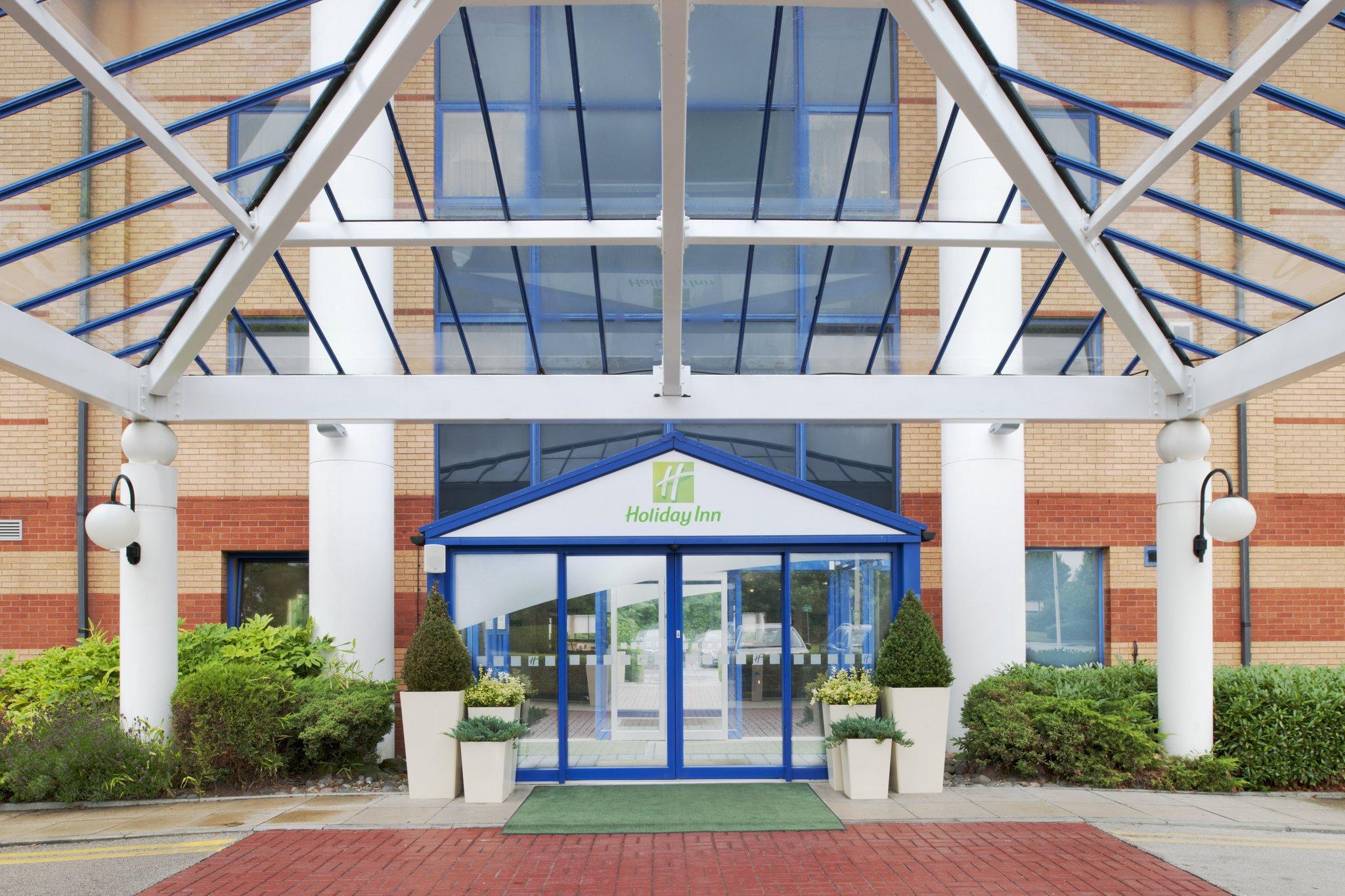 Holiday Inn Warrington By Ihg Екстериор снимка