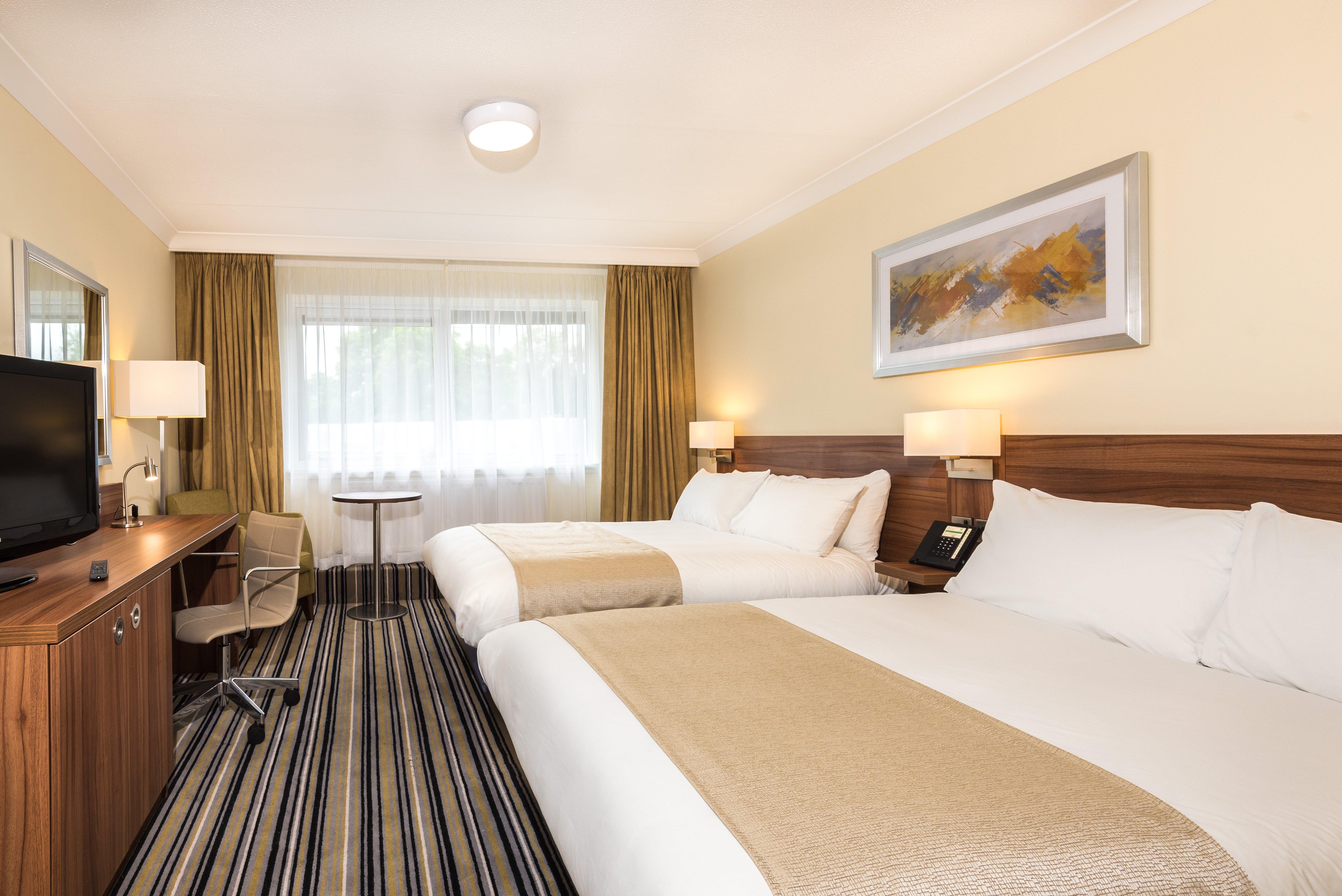 Holiday Inn Warrington By Ihg Екстериор снимка