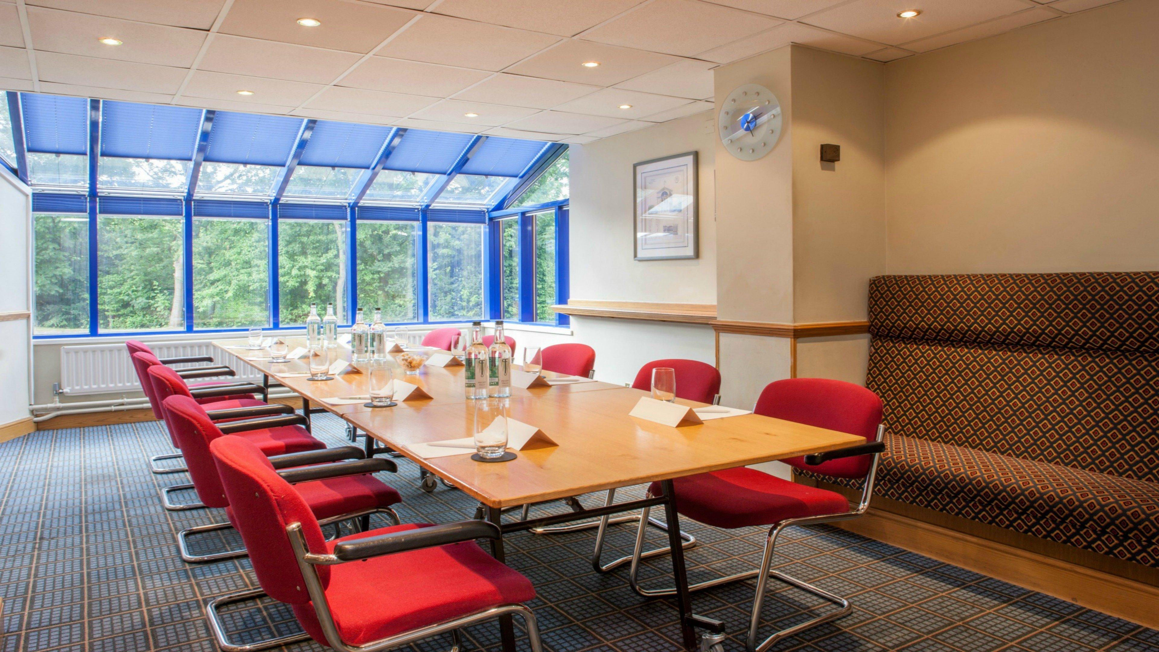 Holiday Inn Warrington By Ihg Екстериор снимка