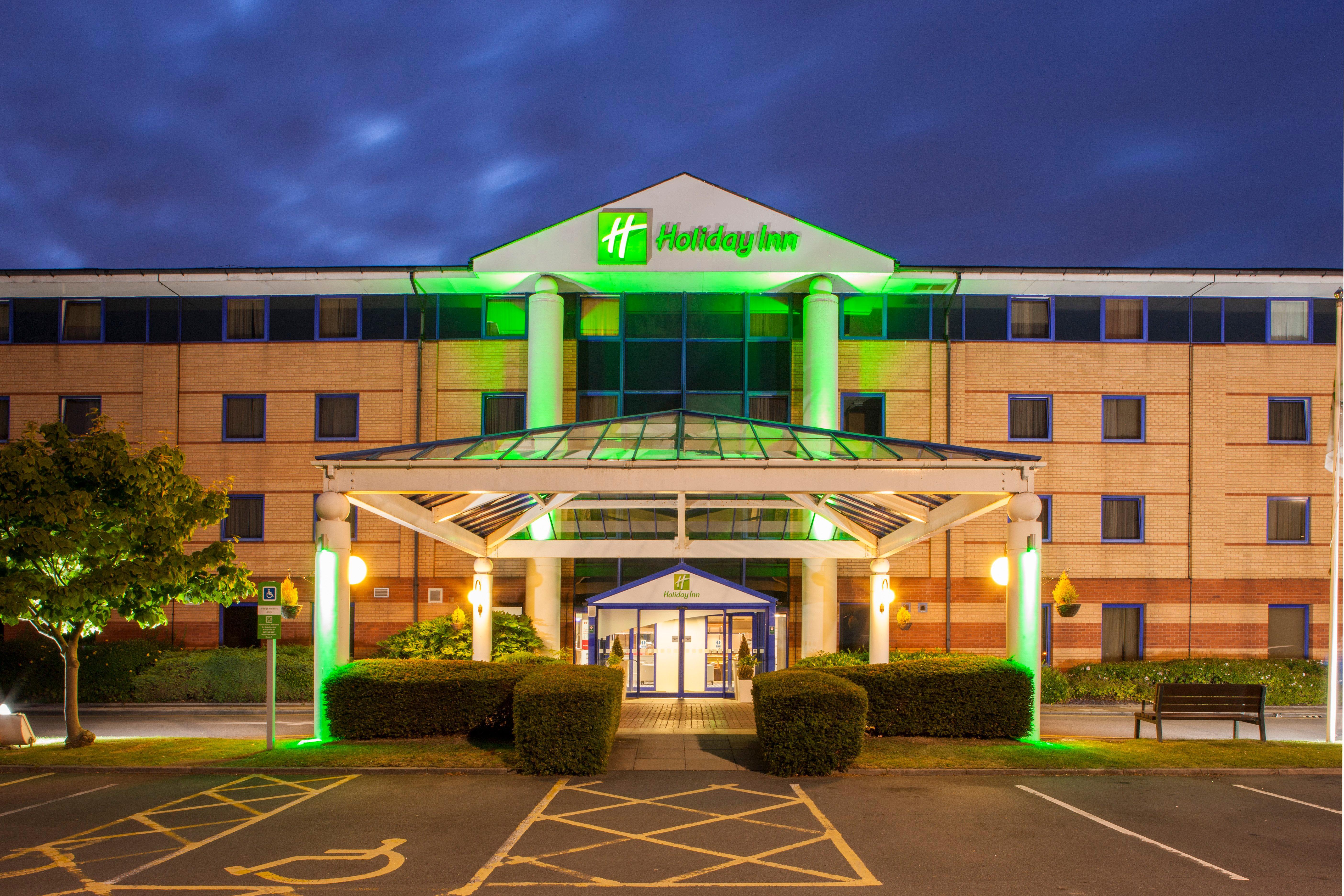 Holiday Inn Warrington By Ihg Екстериор снимка