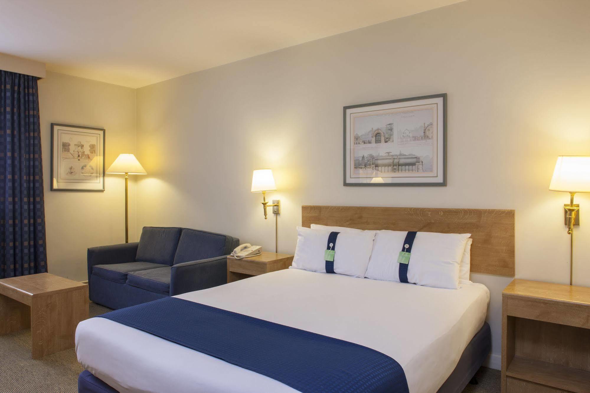 Holiday Inn Warrington By Ihg Екстериор снимка
