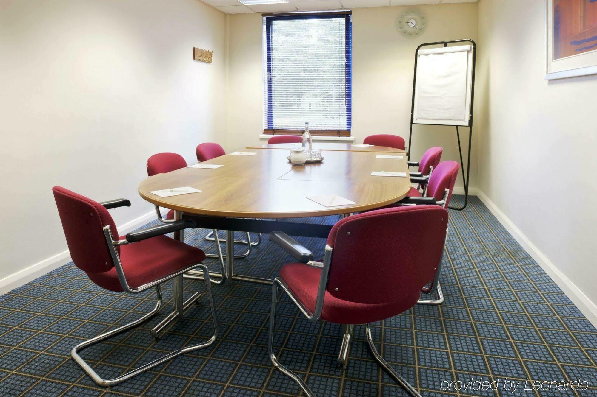 Holiday Inn Warrington By Ihg Съоръжения снимка
